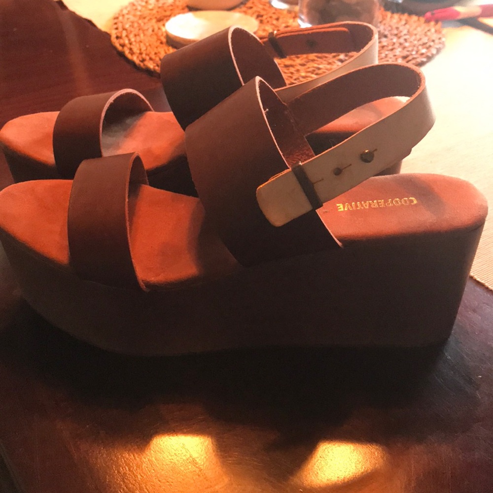 UO Cooperative platform wedges size 8
